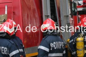 Constanta: Incendiu la o cladire dezafectata pe strada Bradului