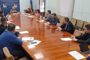 Măsuri anticoronavirus luate de retailerii din Mureş!