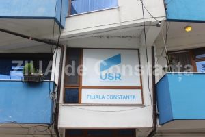 In contextul inmultirii cazurilor de coronavirus, USR Constanta solicita reducerea personalului care lucreaza in institutii publice si incurajarea muncii de acasa