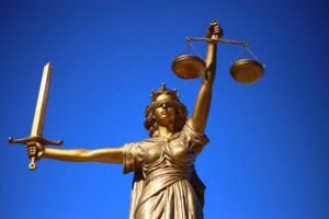 Coronavirusul inchide si INSTANTELE: audierea în anchetele care nu sunt urgente este suspendată