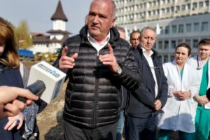 (FOTO) ACUM, SĂPĂTURI LA SPITALUL JUDEȚEAN