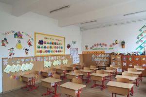 Simulările pentru Evaluarea Naţională şi Bacalaureat se amână; înscrierile în clasa pregătitoare se mută în online