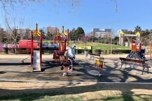 Masuri de preventie impotriva infectarii cu noul coronavirus: A inceput dezinfectia locurilor de joaca din municipiul Constanta