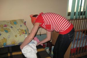 Două mame minore, 15 mame majore şi 29 de copii au primit ajutor, anul trecut, în Centrul ...