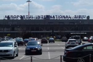 Autorităţile în alertă la Sibiu – Un avion din Germania cu pasageri din zona roşie de coronavirus a aterizat pe Aeroport