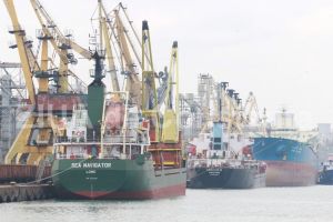 Nava tip cargo, sub carantina in Portul Constanta