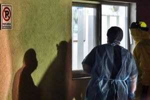 Cinci bărbaţi veniţi din Italia, care se află în carantină la Arad, au coronavirus. Testele au fost realizate la Timişoara