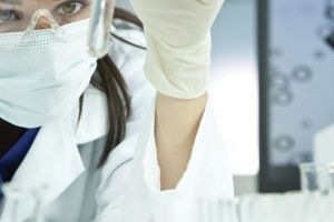 Fetiţă de 2 ani din Mureş, suspectă de infecţie cu Coronavirus