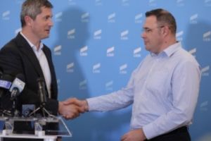 O ageamiu in minus! Moise Guran a DEMISIONAT din funcţia de strateg al alianţei USR-PLUS: Este o diferenţă de principii