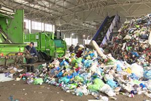 Ieşenii vor fi ”stimulaţi” cu amenzi să colecteze selectiv