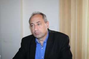 Constantin Mutescu, fostul primar din Vicovu de Jos, a făcut o criză diabetică în momentul ...