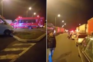 VIDEO| Tensiune şi nervi întinşi la maximum într-o parcare din zona Sebeş, pe A1: Sute de români veniţi de peste graniţă, ţinuţi fără apă şi mâncare