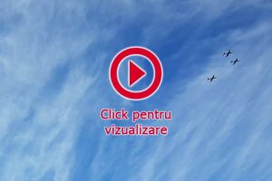 Avioane de luptă şi elicoptere militare au zburat deasupra Sucevei