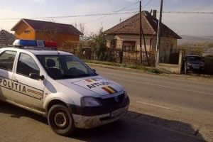 Tânăr reţinut pentru 24 de ore. A spart două locuinţe în judeţul Satu Mare