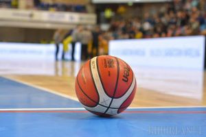 Fără baschet: Federaţia a anulat toate competiţiile, CSM Oradea nu mai joacă meciurile programate în martie