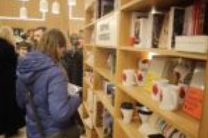 Măsuri de prevenţie şi în lumea cărţilor. Librăriile Cărtureşti informează