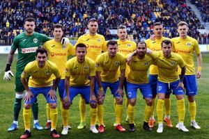 Fotbalul s-a oprit, suporterii continuă!