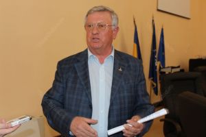 Primarul Ovidiu Creţu s-a întors de puţin timp din Germania. Cât a stat în vamă şi ce a trebuit să facă