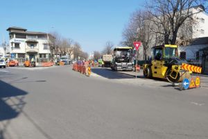Constanta: Un nou sens giratoriu, amenajat pe bulevardul Mamaia