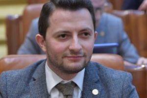 Durus (USR): Stabilitatea Romaniei, periclitata de rafuielile si orgoliul de putere din interiorul PNL