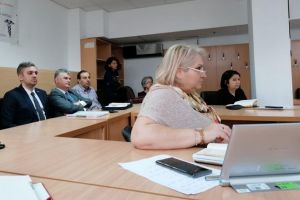 Autoritatile verifica persoanele aflate in autoizolare. Au fost date si primele amenzi la Constanta!