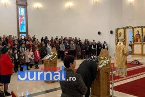 Decizia Patriarhiei Române: “Sfânta Liturghie se va săvârşi în aer liber, lângă lăcaşul de cult”