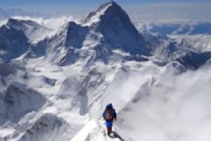 Coronavirus – China interzice accesul pe Everest