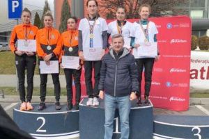 Uniristele Ana Rodean şi Mihaela Acatrinei, la Campionatele Balcanice de marş, în Ucraina