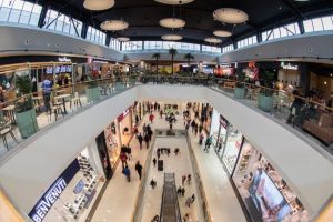 CORONAVIRUS: Mall-urile din Sibiu îşi scurtează programul