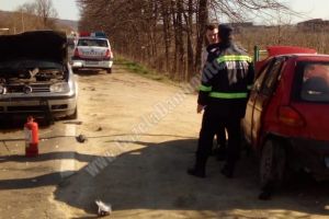 Accident la Voineşti! Un tânăr a ajuns la spital