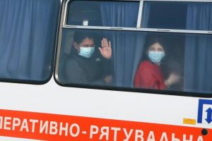 Coronavirus. Ucraina anunţă primul deces şi îşi închide graniţele