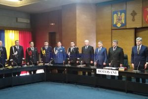 FOTO & VIDEO! Noul prefect de Botoşani, Dan Nechifor, învestit oficial în funcţie