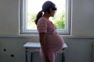 O gravidă întoarsă din Italia a minţit că vine din Germania şi a născut la Maternitatea din Oradea