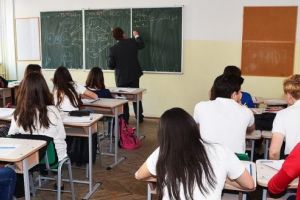 Consiliul Judeţean al Elevilor Mureş acuză: drepturile elevilor, încălcate în 78% din licee!