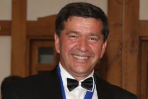 Primarul Horia Scubli un pericol pentru sanatatea publica a sighetenilor. Edilul a declarat ca a intrat in centrul de carantina neprotejat. Explicatii halucinante despre modul de transmitere COVID-19