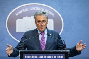 Izolare la domiciliu pentru toţi cei care vin din ţări cu 500 de cazuri de coronavirus!