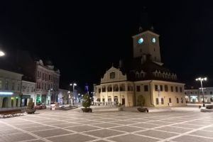 Frica de coronavirus închide hotelurile şi restaurantele din Braşov