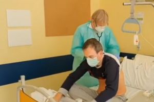 Marturia devastatoare a unui pacient infectat cu COVD-19  “Nu este o gluma”/ Medicilor le dau lacrimile