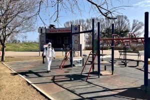 RAEDPP continua actiunile de dezinfectie in Țara Piticilor si Gravity Park