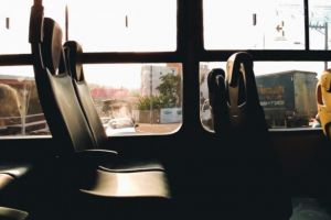 Transportul în comun a fost oprit într-un oraş din Harghita. Măsură Măsura rămâne în vigoare pe o perioadă nedeterminată