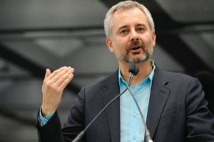 Savantul Albert-Lászlò Barabási, născut la Cârţa: carantina nu mai poate opri răspândirea COVID-19