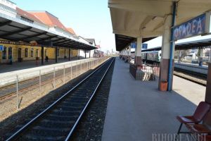 CFR suspendă 4 trenuri care asigură traficul local din Oradea şi Salonta spre şi dinspre Puspokladany