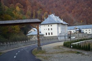 Biserica Ortodoxă oferă 270 de locuri pentru carantină  la Sângeorz-Băi şi Parva
