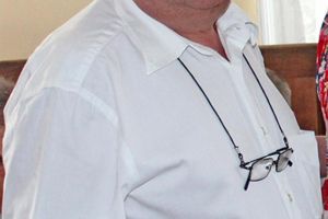 Cursuri online de fizică pentru elevii de clasa a XII-a, susţinute de profesorul Sorin Golda, ...