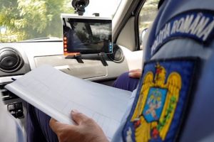 De astăzi, sunt suspendate examenele pentru obţinerea permisului de conducere