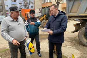 Două parcări de reşedinţă cu aproape 200 de locuri sunt în curs de amenajare în ...