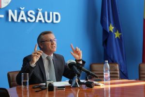Prefectul, câştig de cauză în procesul cu fostul primar din Șanţ. Sentinţa care îl trimite Ioan Szabo acasă