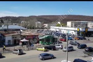 DÂMBOVIŢA Covid-19: Morenarii sunt neînfricaţi! Forfotă ca în orice altă zi – VIDEO
