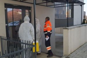 ALERTĂ - 12 bucureşteni aflaţi în izolare NU au fost găsiţi acasă. Procurorii au deschis dosar penal