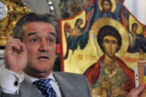 În plină pandemie de coronavirus, Gigi Becali sare în ajutorul pacienţilor de la „Matei Balş”: „Mi-au trimis o listă lungă fiindcă nu aveau nimic în spital! Cum să nu-i ajut?”